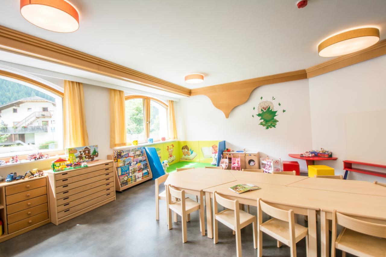 Familienhotel Viktoria Ультимо Экстерьер фото