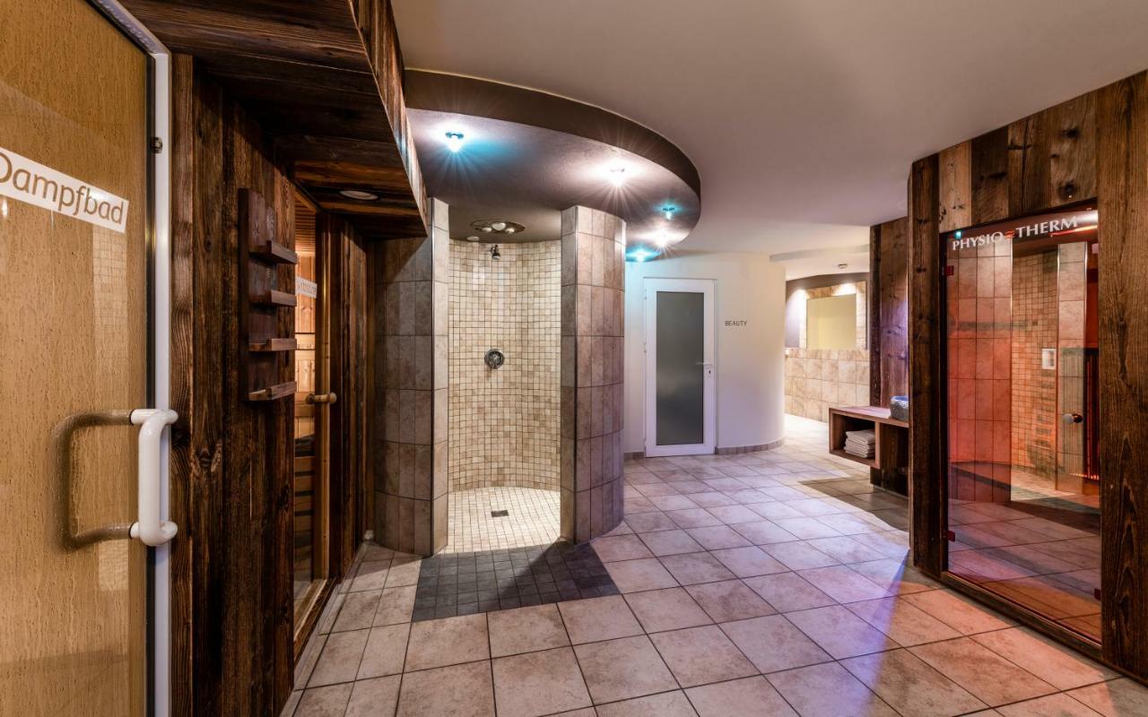 Familienhotel Viktoria Ультимо Экстерьер фото