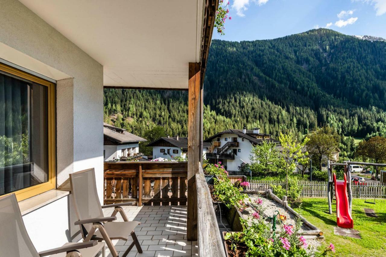 Familienhotel Viktoria Ультимо Экстерьер фото
