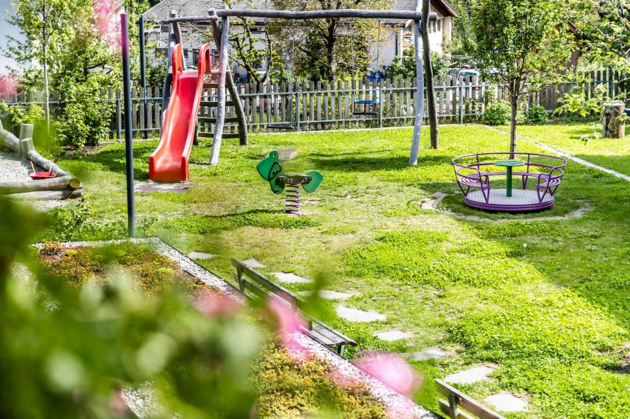 Familienhotel Viktoria Ультимо Экстерьер фото